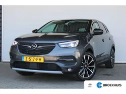 Grijs, metallic lak Gebruikt 2020 Opel Grandland X Ultimate SUV | € 21.400 (Eerlijke prijs)
