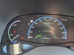 Gebruikt 2024 Toyota Yaris Hybrid | € 29.389 (Eerlijke prijs)