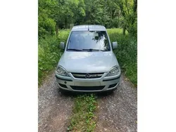 Grijs Gebruikt 2009 Opel Combo Essentia MPV | € 4.250