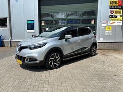 Grijs Gebruikt 2015 Renault Captur Authentique SUV | € 9.800 (Eerlijke prijs)