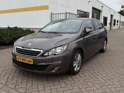 Grijs Gebruikt 2014 Peugeot 308 Stationwagen | € 4.500