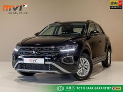 Zwart (metallic) Gebruikt 2024 VW T-Roc Edition SUV | € 30.000 (Super prijs)