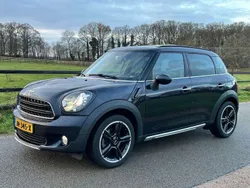 Zwart Gebruikt 2016 Mini Cooper Chili Hatchback | € 15.500 (Eerlijke prijs)