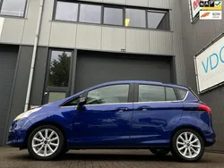 Blauw Gebruikt 2015 Ford B-MAX Titanium MPV | € 7.450 (Eerlijke prijs)