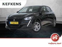 Zwart, metallic lak Gebruikt 2023 Peugeot e-208 Allure Hatchback | € 20.925 (Eerlijke prijs)