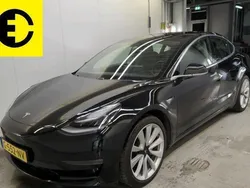 Zwart Gebruikt 2019 Tesla Model 3 Long Range Sedan | € 22.950