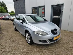 Grijs Gebruikt 2008 Seat Leon Sport Hatchback | € 2.750 (Eerlijke prijs)