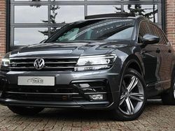 Grijs Gebruikt 2018 VW Tiguan R-line SUV | € 28.900 (Iets duurder)