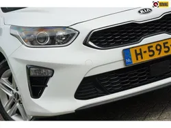 Wit Gebruikt 2020 Kia Ceed Stationwagen | € 12.725 (Eerlijke prijs)