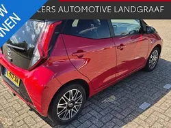 Rood Gebruikt 2021 Toyota Aygo X-clusiv Hatchback | € 15.950 (Eerlijke prijs)