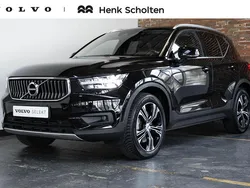 Zwart Gebruikt 2022 Volvo XC40 Inscription SUV | € 36.950 (Goede deal)