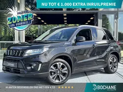 Zwart Gebruikt 2022 Suzuki Vitara Style SUV | € 27.245 (Eerlijke prijs)