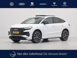 Wit Gebruikt 2022 Audi Q4 Sportback e-tron Advanced SUV | € 34.940 (Eerlijke prijs)