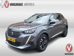 Grijs Gebruikt 2022 Peugeot 2008 Allure SUV | € 20.950 (Eerlijke prijs)