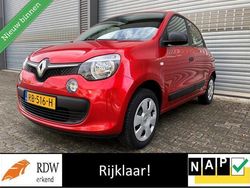 Rood, metallic lak Gebruikt 2017 Renault Twingo Life Hatchback | € 6.795 (Super prijs)