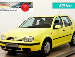Geel Gebruikt 1999 VW Golf IV Hatchback | € 2.999