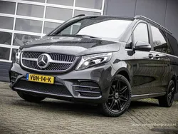 Grijs Gebruikt 2019 Mercedes V300 Avantgarde MPV | € 46.990 (Eerlijke prijs)
