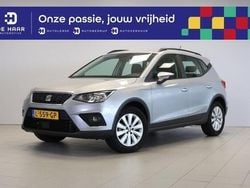 Grijs Gebruikt 2020 Seat Arona Style SUV | € 17.400 (Goede deal)