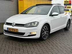 Wit Gebruikt 2017 VW Golf VII Highline Hatchback | € 10.750 (Goede deal)