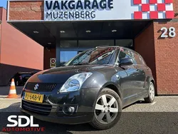 Zwart, metallic lak Gebruikt 2009 Suzuki Swift Exclusive Hatchback | € 6.945 (Eerlijke prijs)