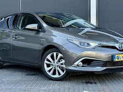 Grijs Gebruikt 2019 Toyota Auris Hatchback | € 21.950 (Duur)