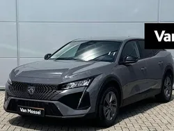 Grijs Gebruikt 2024 Peugeot 408 Allure Sedan | € 27.740 (Eerlijke prijs)