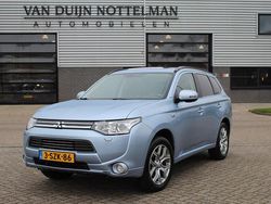 Blauw Gebruikt 2013 Mitsubishi Outlander P-HEV Instyle SUV | € 15.950 (Iets duurder)