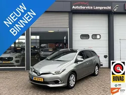 Grijs Gebruikt 2015 Toyota Auris Touring Sports Stationwagen | € 14.250 (Eerlijke prijs)
