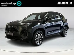 Zwart Gebruikt 2024 Toyota Yaris Cross SUV | € 27.850 (Eerlijke prijs)