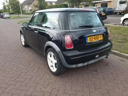 Zwart Gebruikt 2001 Mini Cooper Salt Hatchback | € 1.500 (Iets duurder)