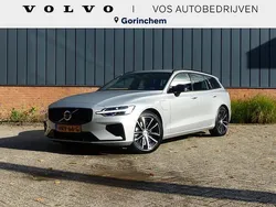 Grijs Gebruikt 2025 Volvo V60 Plus Stationwagen | € 50.950 (Eerlijke prijs)