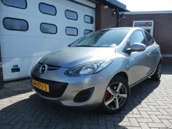 Grijs Gebruikt 2013 Mazda 2 Hatchback | € 4.950 (Eerlijke prijs)