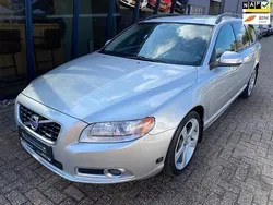 Zilver Gebruikt 2010 Volvo V70 R-Design Stationwagen | € 12.945 (Eerlijke prijs)