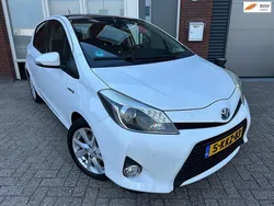 Wit Gebruikt 2013 Toyota Yaris Hatchback | € 9.900 (Eerlijke prijs)