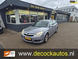 Grijs Gebruikt 2005 Opel Signum Sport Stationwagen | € 1.940