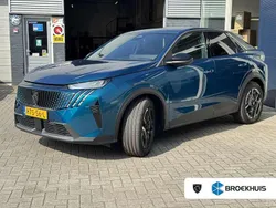Blauw Nieuw 2025 Peugeot e-3008 Allure SUV | € 43.900 (Goede deal)