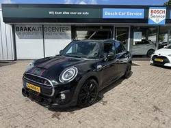 Zwart Gebruikt 2018 Mini Cooper S Hatchback | € 20.950 (Eerlijke prijs)
