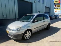 Grijs Gebruikt 2007 Ford Fiesta Cool & Sound Edition Hatchback | € 899 (Goede deal)