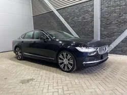 Zwart Gebruikt 2023 Volvo S90 Plus Sedan | € 44.800 (Eerlijke prijs)