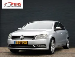 Grijs Gebruikt 2012 VW Passat Highline Sedan | € 7.440 (Eerlijke prijs)