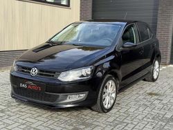 Gebruikt 2011 VW Polo Highline Sedan | € 6.590 (Eerlijke prijs)