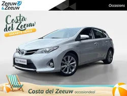 Grijs Gebruikt 2014 Toyota Auris Hybrid Hatchback | € 13.445 (Eerlijke prijs)