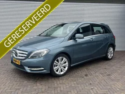 Blauw Gebruikt 2013 Mercedes B180 Ambition MPV | € 14.900 (Eerlijke prijs)