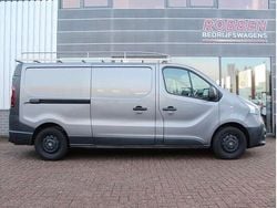 Grijs Gebruikt 2016 Renault Trafic Van | € 6.250 (Super prijs)