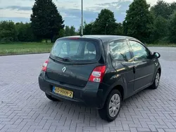 Zwart Gebruikt 2008 Renault Twingo Authentique Hatchback | € 1.700 (Eerlijke prijs)