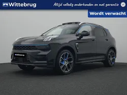 Zwart Gebruikt 2022 Lynk & Co 01 SUV | € 25.925 (Eerlijke prijs)