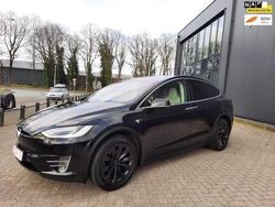 Zwart, metallic lak Gebruikt 2018 Tesla Model X SUV | € 34.999 (Iets duurder)