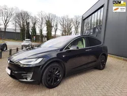 Zwart, metallic lak Gebruikt 2018 Tesla Model X SUV | € 34.999 (Iets duurder)