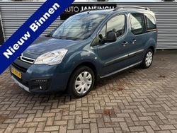 Blauw Gebruikt 2017 Citroën Berlingo XTR MPV | € 11.945 (Eerlijke prijs)