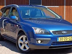 Blauw Gebruikt 2008 Ford Focus Stationwagen | € 1.250 (Goede deal)